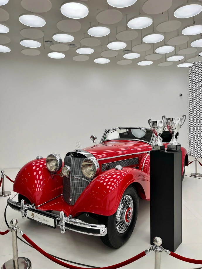 Coleção Tiriac, Bucareste